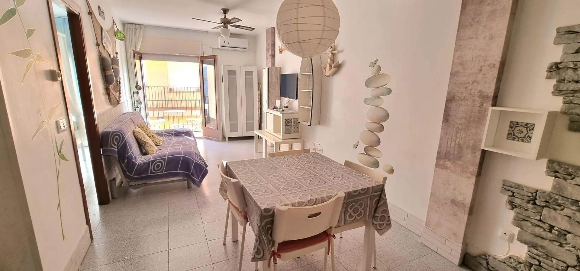 TOSSA MEDIEVO, apartamento a 150 m de la playa Tossa de Mar España